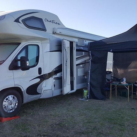 Forrest Wonky Stables Holiday Park المظهر الخارجي الصورة