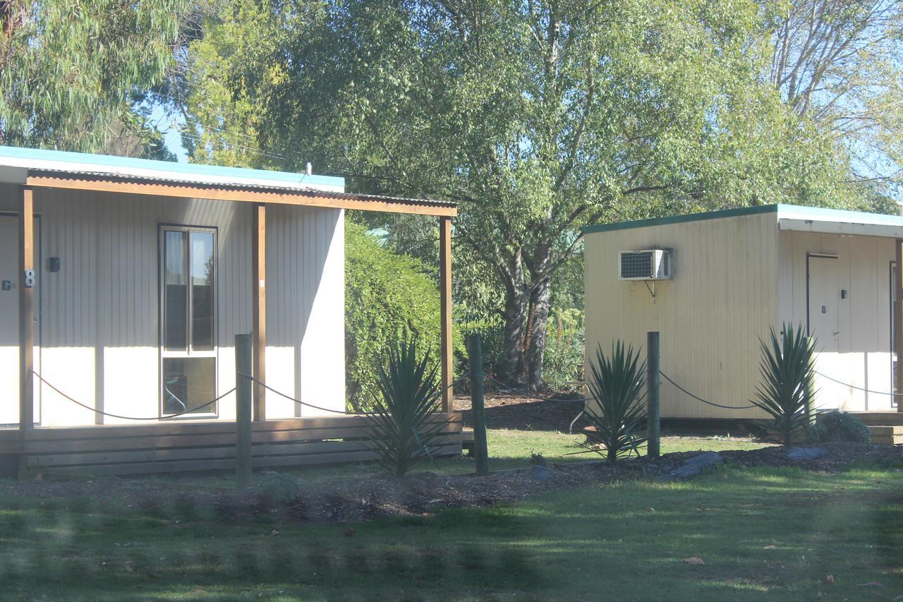 Forrest Wonky Stables Holiday Park المظهر الخارجي الصورة