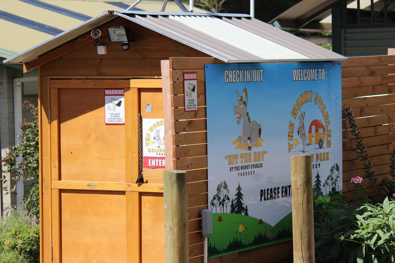 Forrest Wonky Stables Holiday Park المظهر الخارجي الصورة